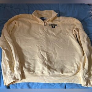 Men's XL University of Michigan.